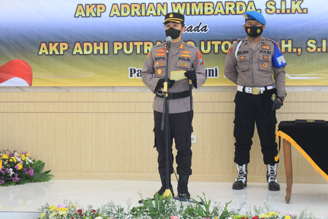 Kapolres Pasuruan AKBP Rofiq Ripto Himawan. (Foto by Dedik).